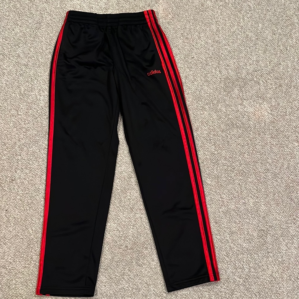 Adidas Boys Fleeced lined joggers